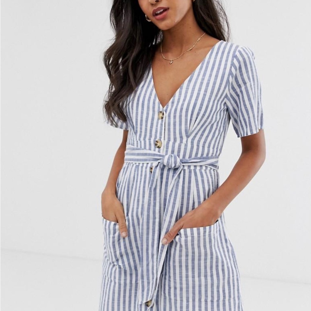 Abercrombie V Neck Mini Dress White Chambray Stripe Small Classic Preppy chic